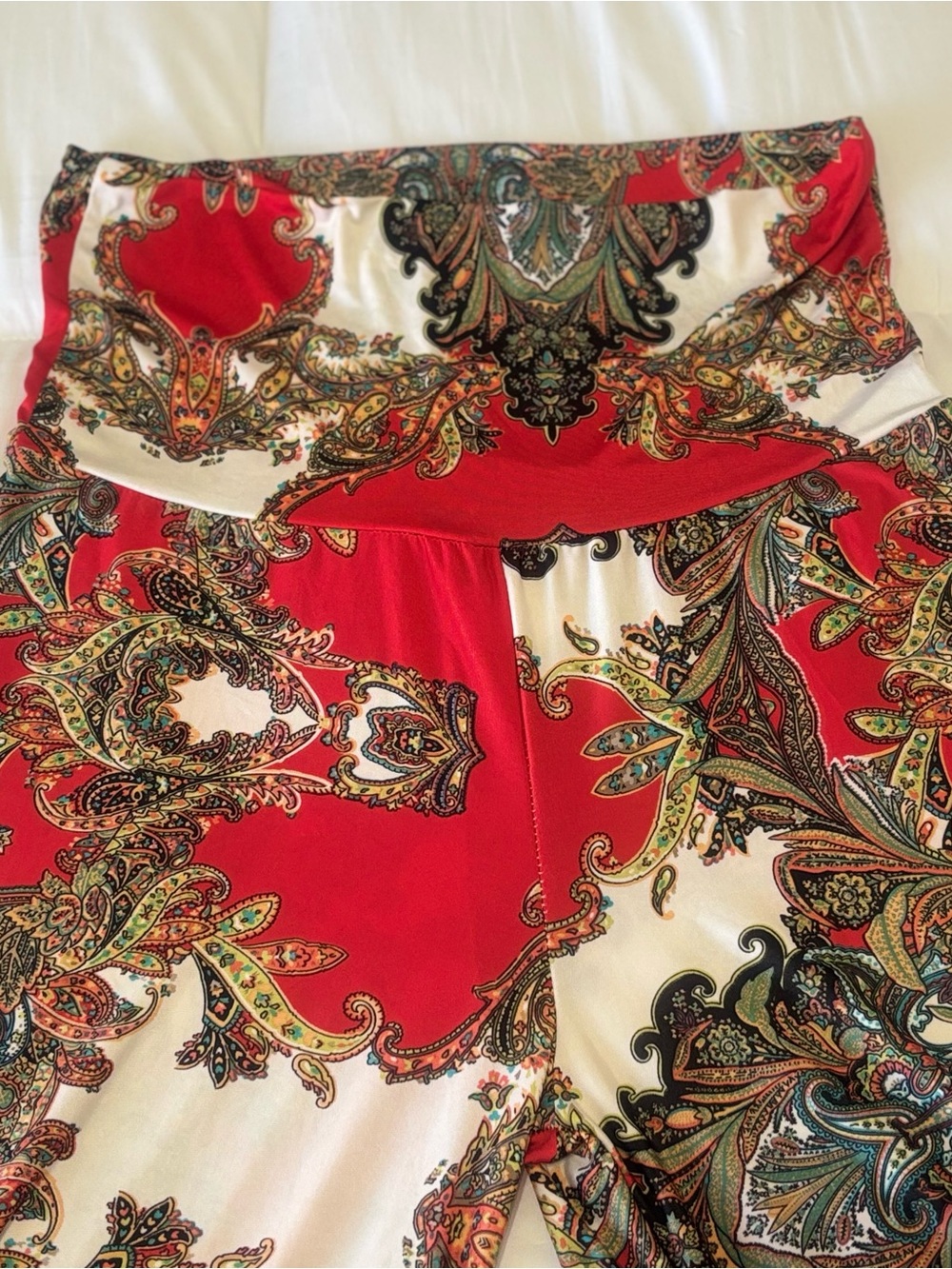 Uptown Apparel Red Paisley-Accent Wide Leg Palazzo Pants Size: Medium - Picture 3 of 7